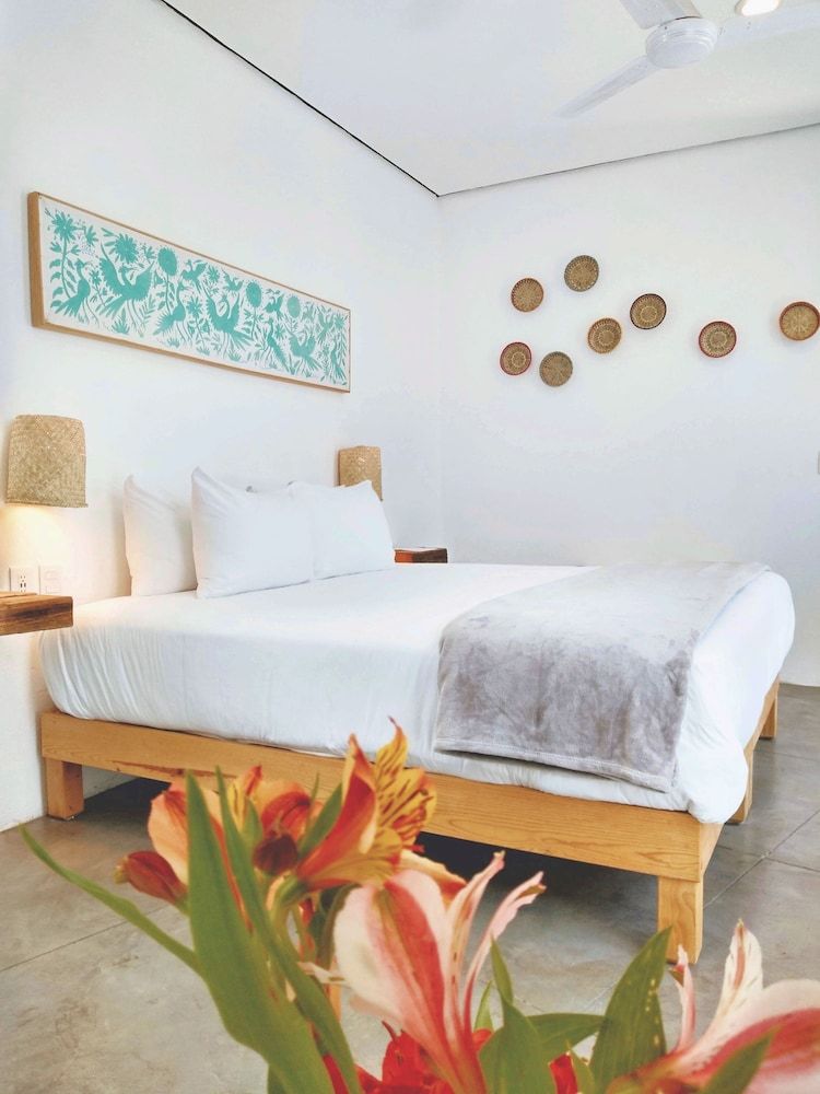 Hotel Mamá Carlota Signature Double Room, 1 King Bed, Non Smoking 5