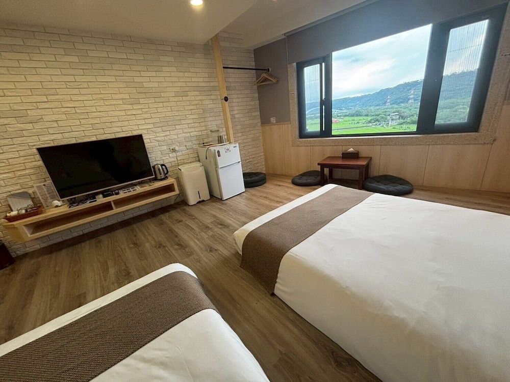 Da Xi Lao Cheng Si Ji Xing Guan Quadruple Room (Limited parking, reservation required) 4