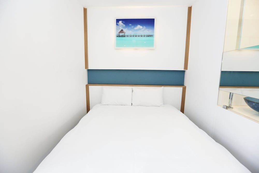 Hamdeok Beach Stay Jeju Corner Double (No Balcony) (Provided a cup of Americano per stay) 3
