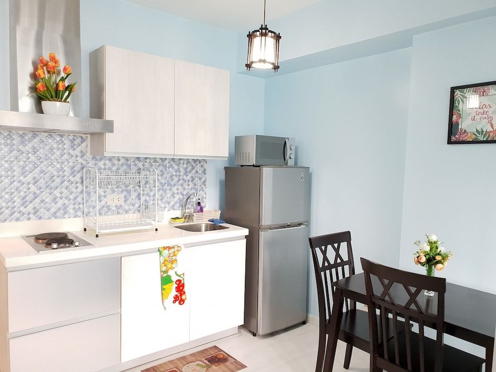 Azure Luxury Beach Suites by VacationsPH Condo, 1 Bedroom (1104) 7