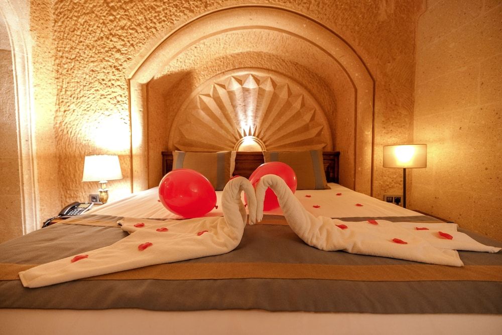 Misty Cave Hotel Junior Suite 3