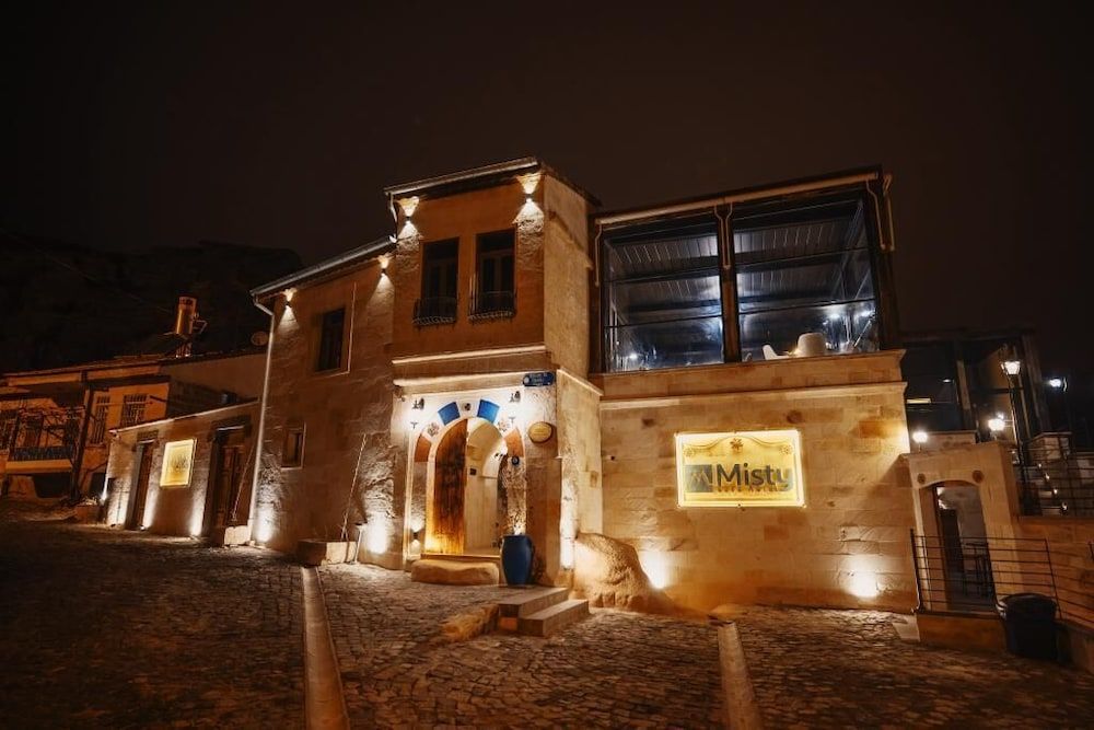 undefined Misty Cave Hotel 10