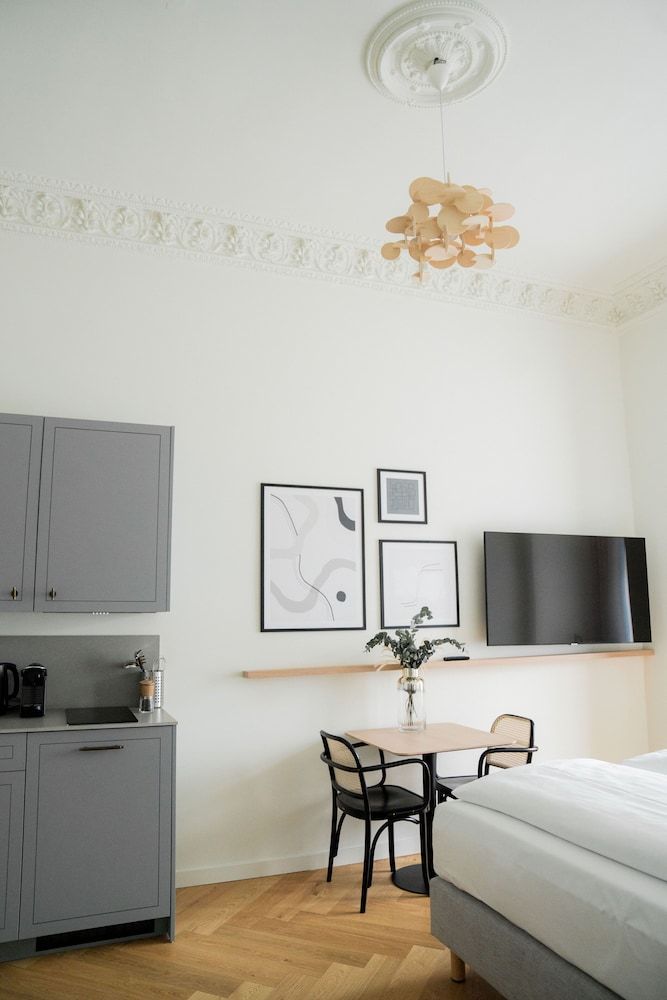 Bob W Lübeck Old Town Design Studio 15