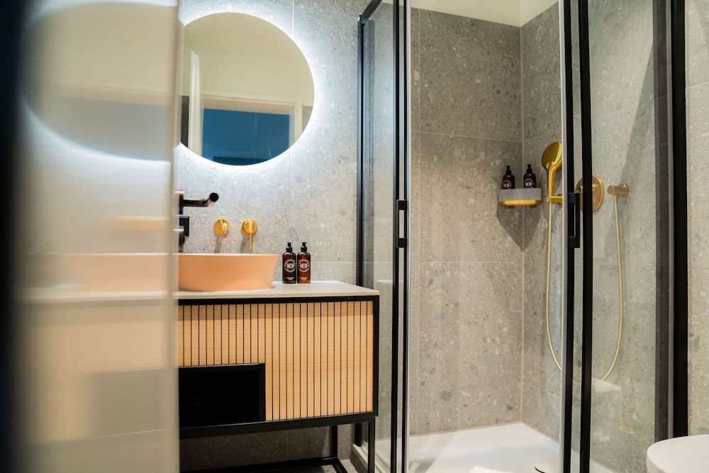 Bob W Lübeck Old Town Design Studio 10