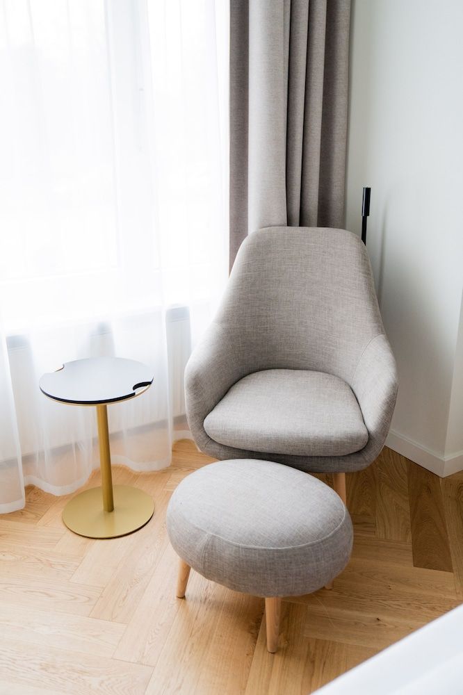 Bob W Lübeck Old Town Design Studio 27