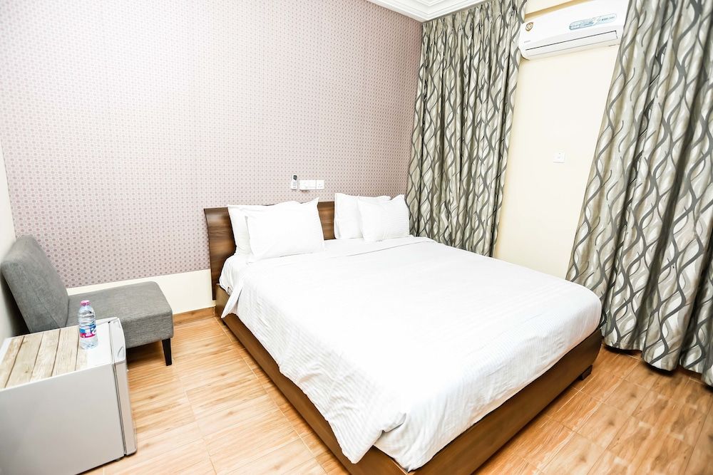 Jeyads Lodge Standard Room, 1 Queen Bed, Non Smoking 4