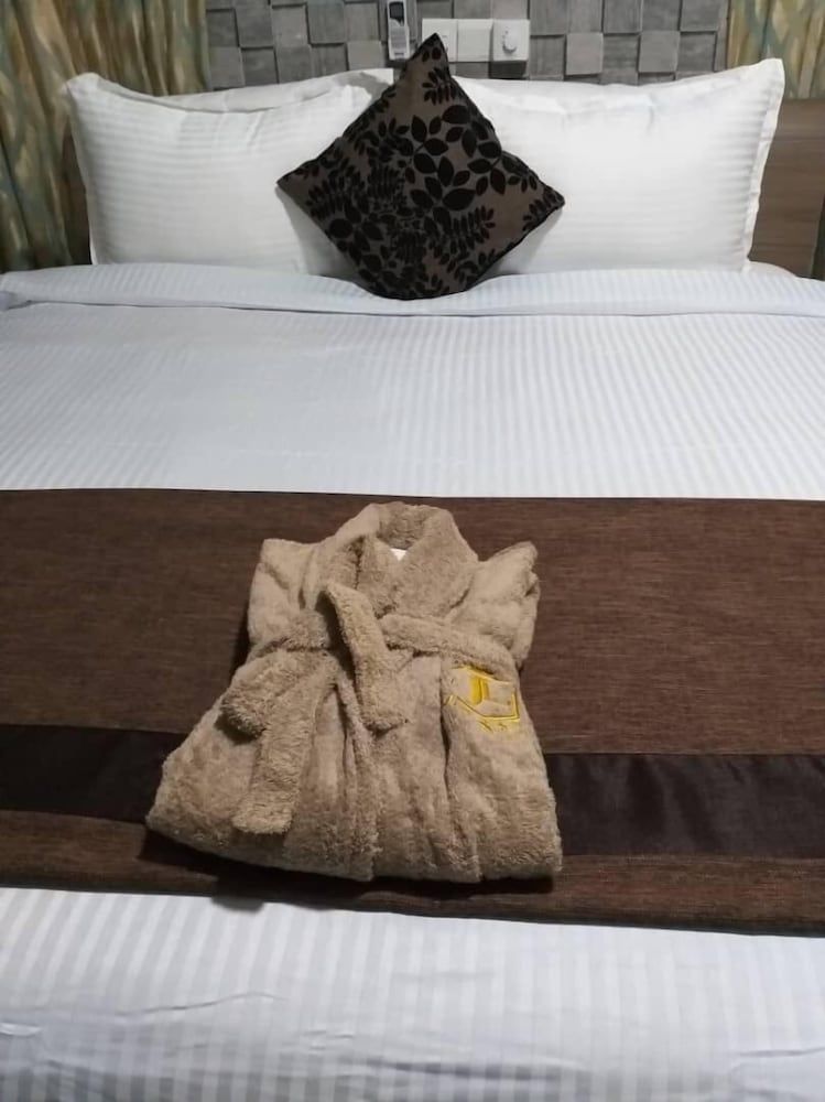 Jeyads Lodge Executive Room, 1 Queen Bed, Non Smoking 7