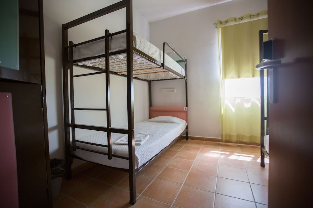 Shared Dormitory, Mixed Dorm (4 pax)