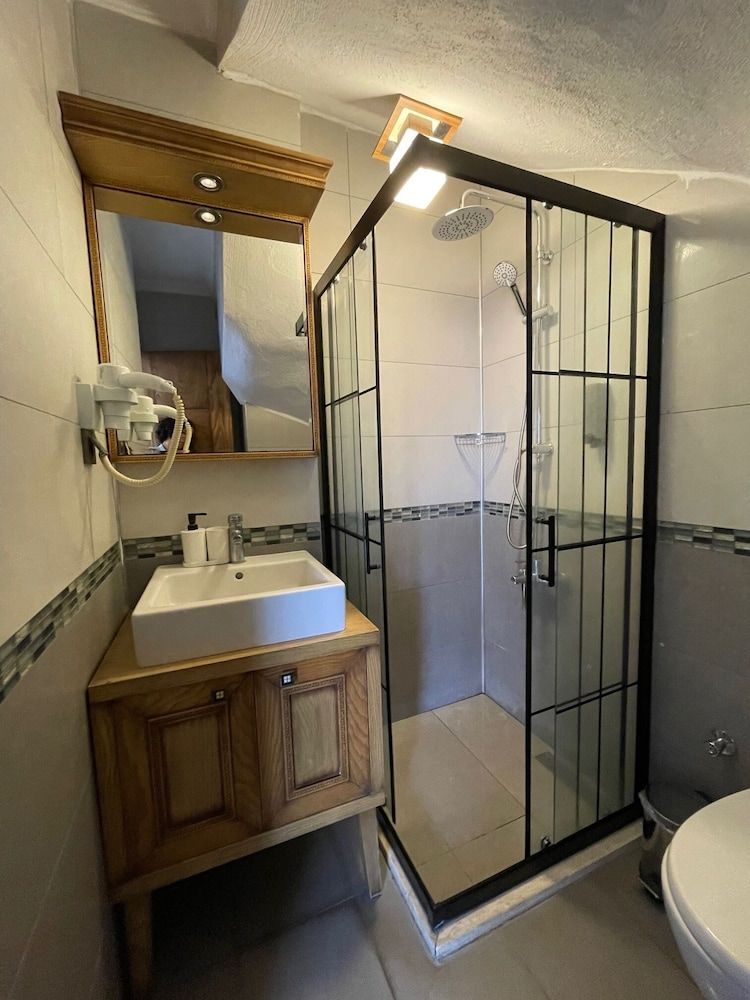 Veziroglu Apart Deluxe Suite, Sea View (1+1) 16