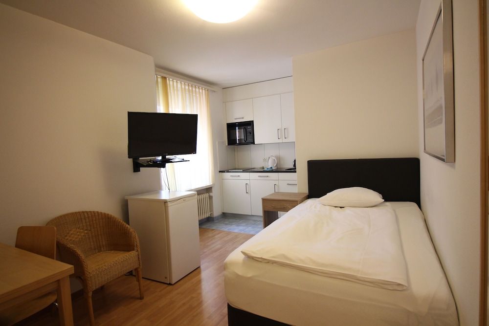 undefined Apartments Swiss Star Sihlfeld 9