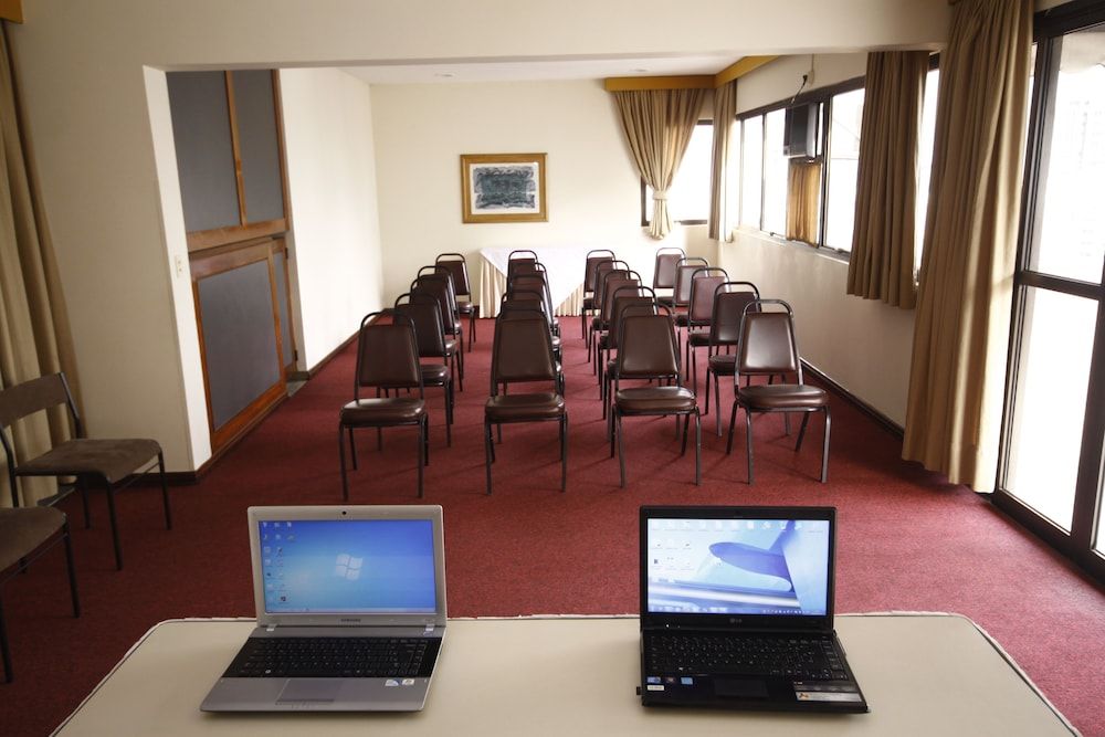 undefined London Class Hotels 5