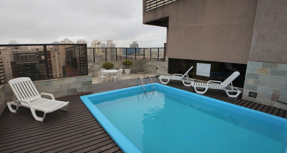 undefined London Class Hotels 4