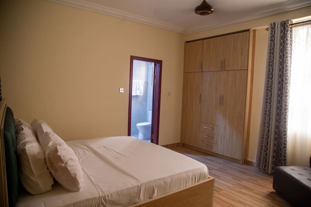 Macoba Luxury Apartments Standard Room 3