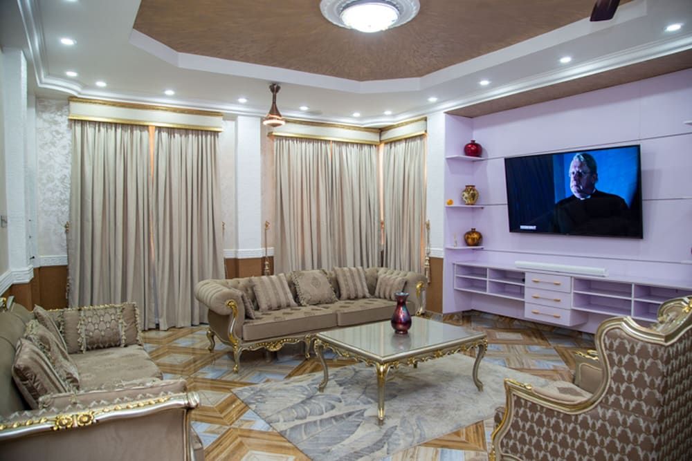 Macoba Luxury Apartments Deluxe Suite 2