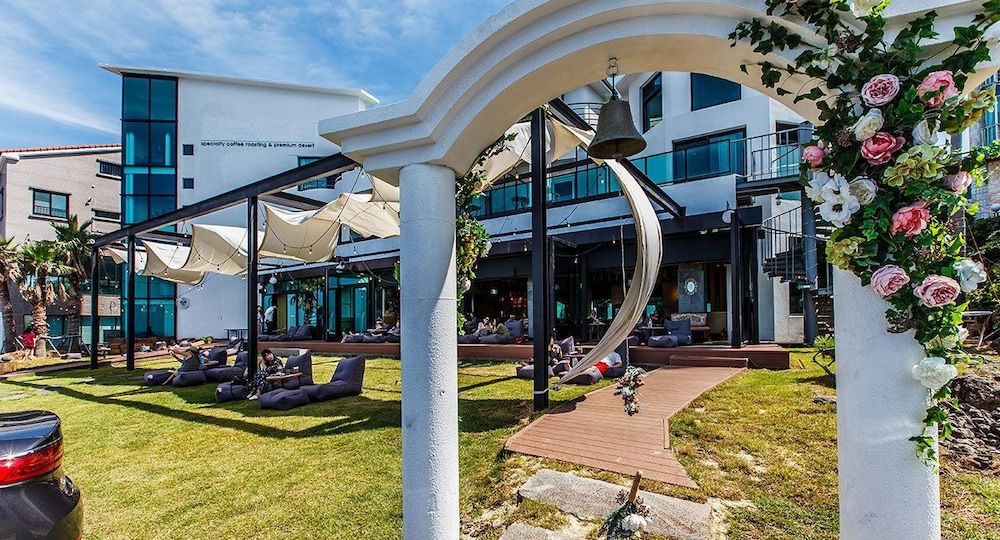 undefined Cutie Pie Hotel 3