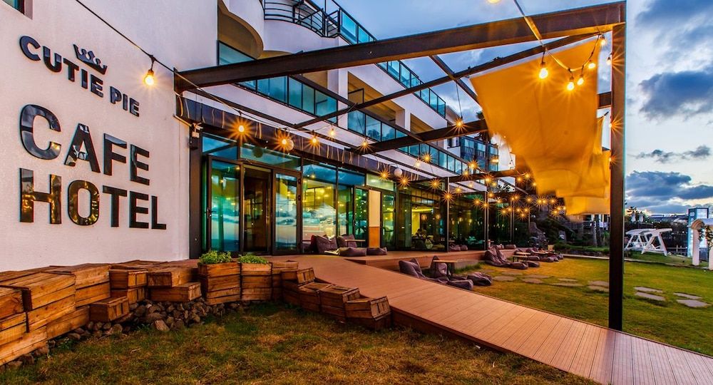 undefined Cutie Pie Hotel 9