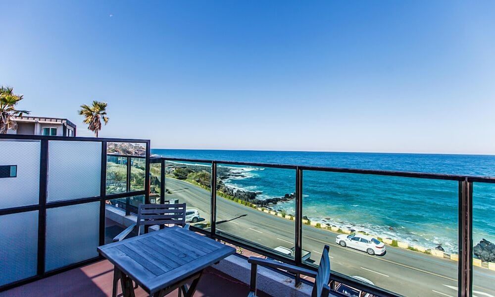 Cutie Pie Hotel Luxury Room, Ocean View (A) 6