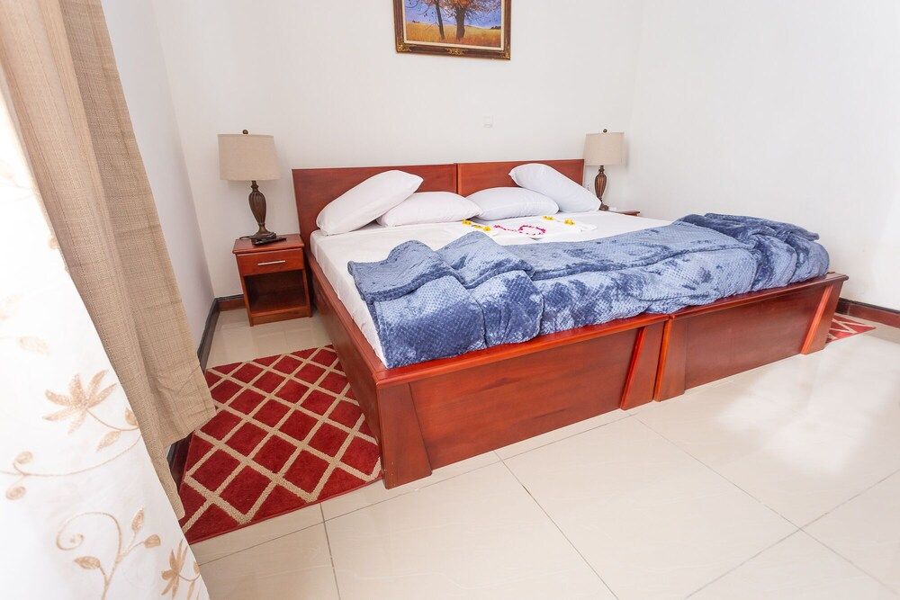 Royal Elmount Hotel Standard Twin Room 4