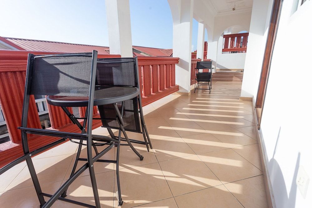 Royal Elmount Hotel Standard Room 5