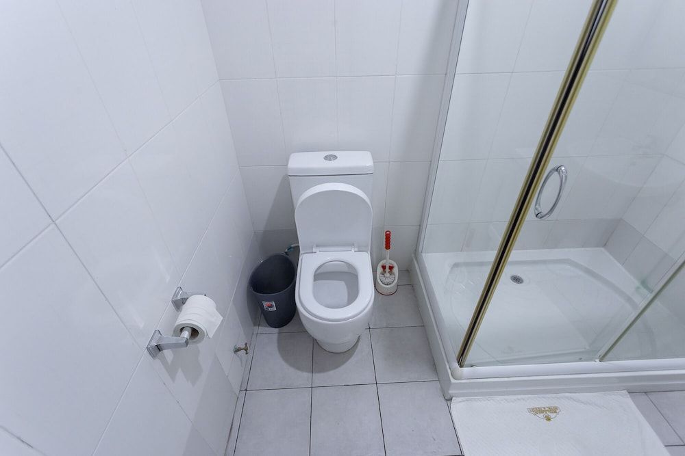 Royal Elmount Hotel Standard Room 8