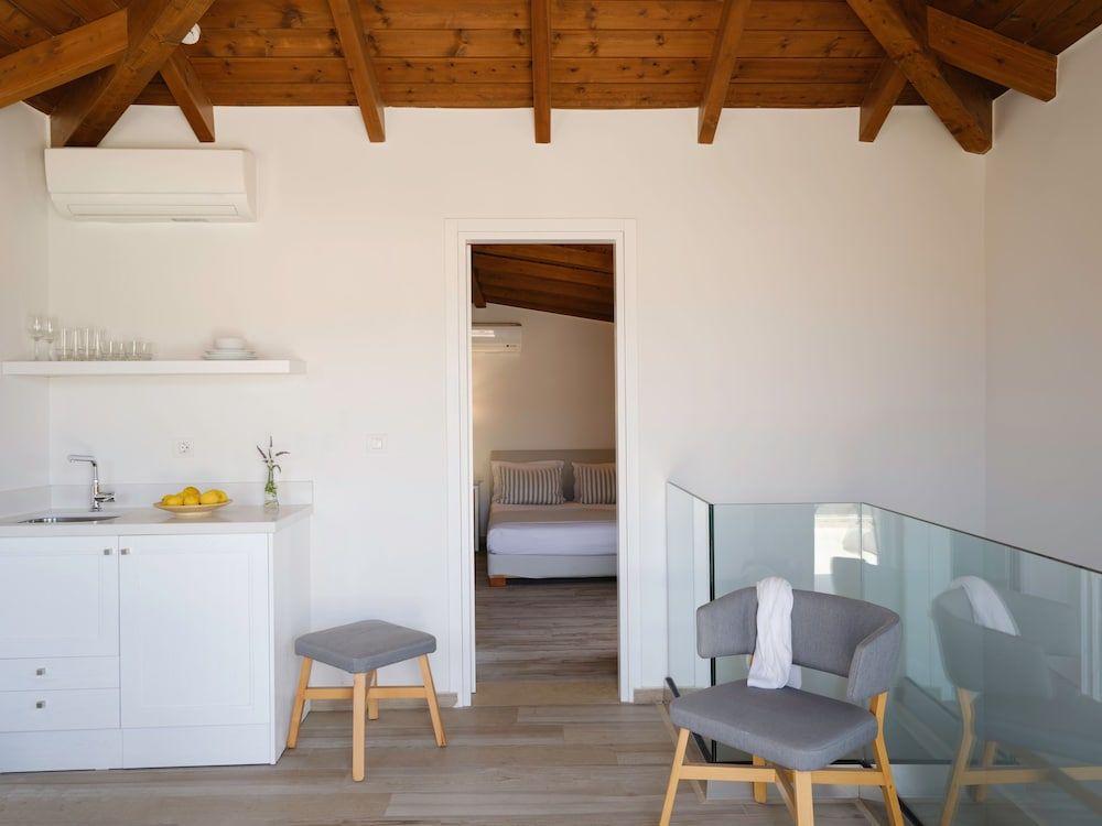 Casa dei Delfini Penthouse (Suite with Caste View) 15