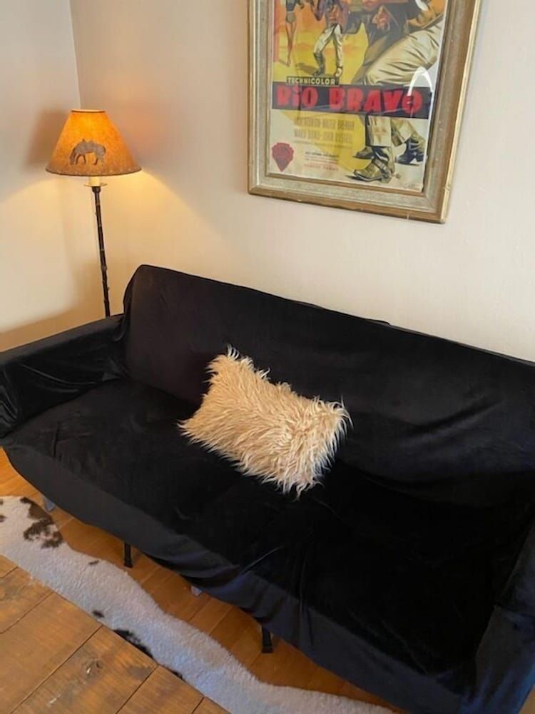 Greenway Manor Comfort Studio Suite