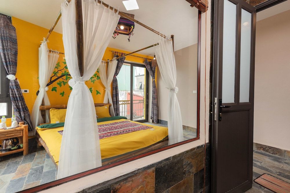 Mega View Homestay DELUXE QUEEN 4