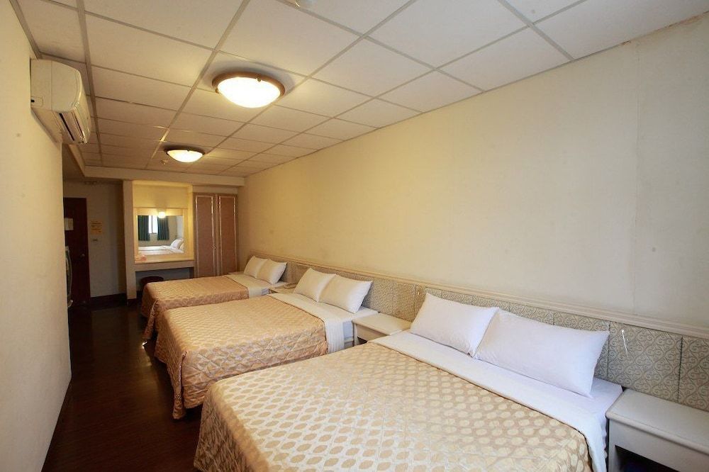 Family Room, Multiple Beds