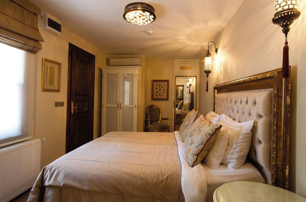 Symbola Bosphorus Istanbul HISAR