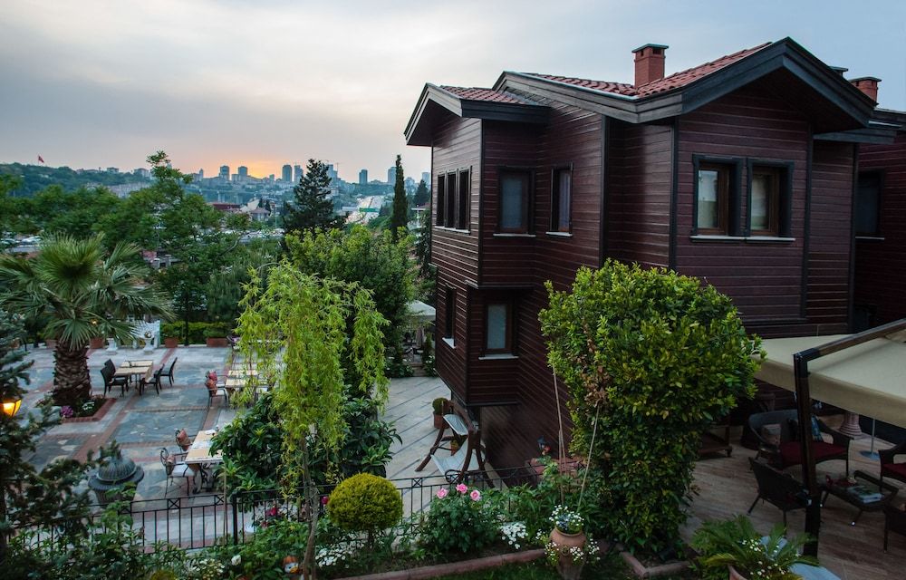 undefined Symbola Bosphorus Istanbul 10