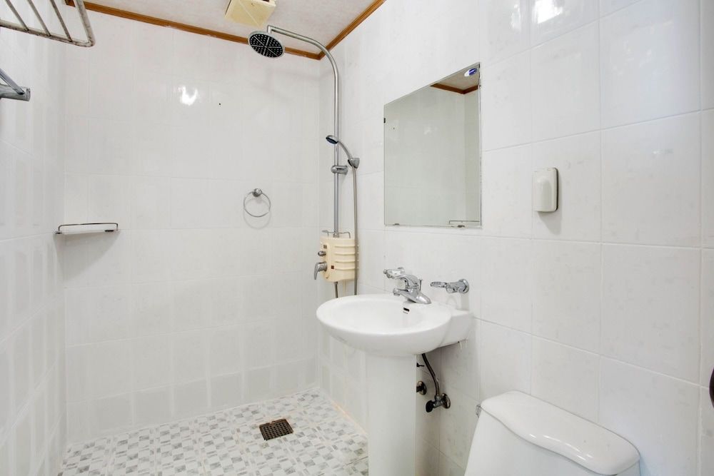 Mabin Pension Room (9py, Kitchen) 8