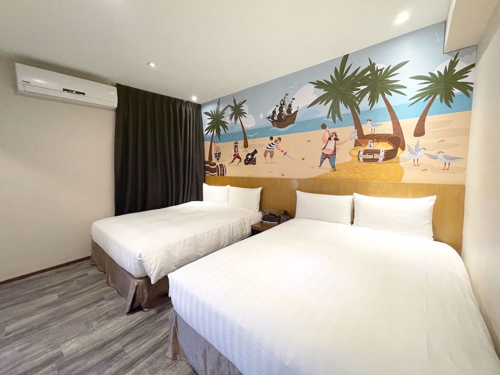 Deluxe Family Room