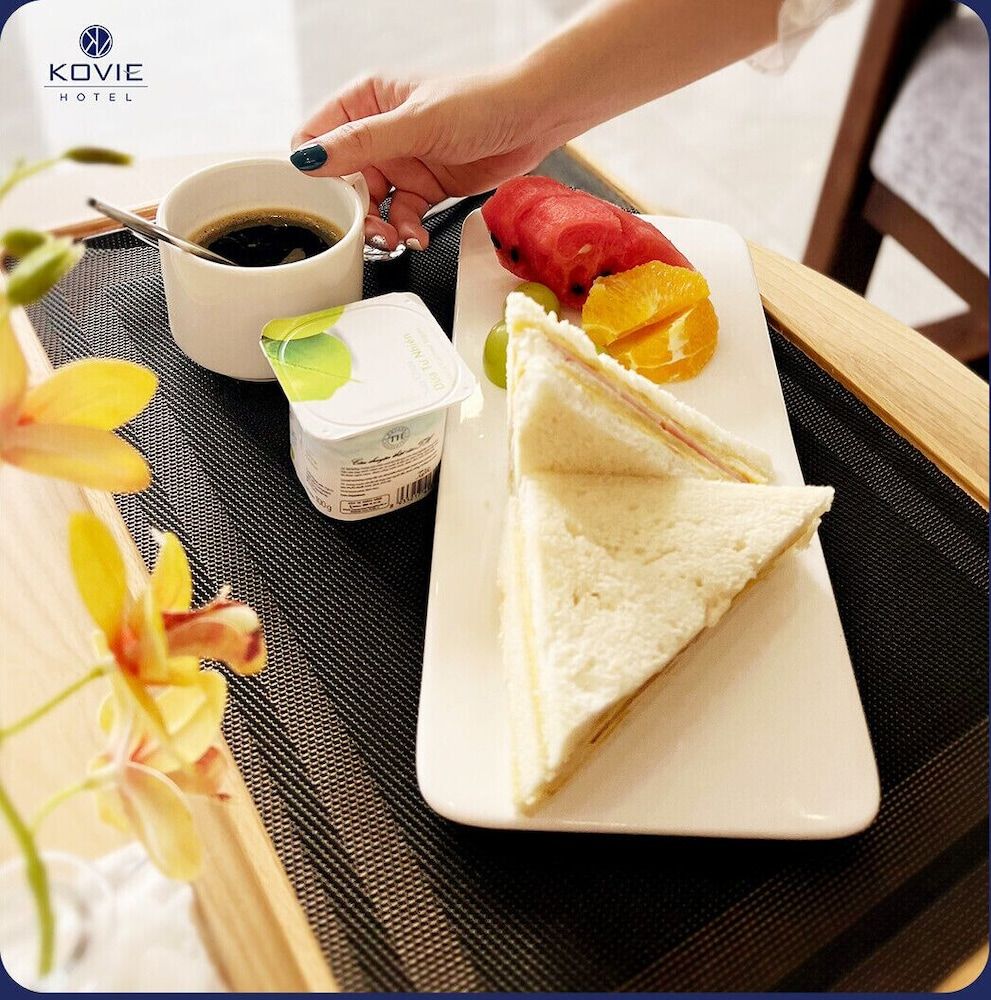 undefined Kovie Hotel 6