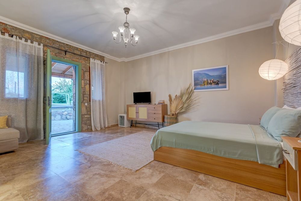 Casa Di Datca Deluxe Room, Patio, Pool View 5