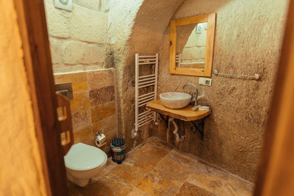 Young Cave Hotel Economy Twin Room, 1 Bedroom, City View, Courtyard Area 11