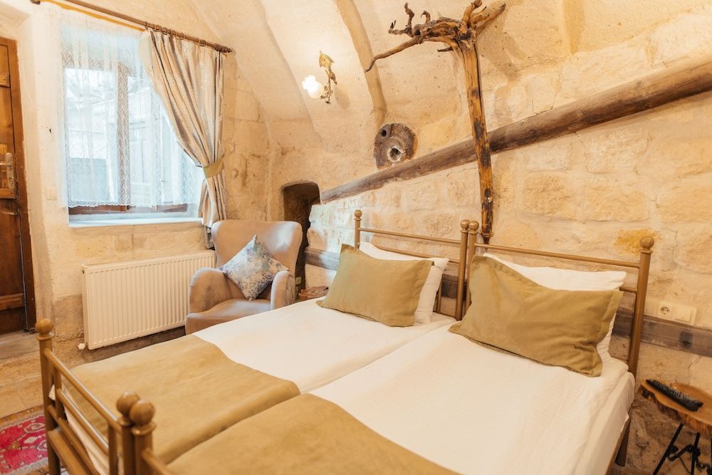 Young Cave Hotel Economy Twin Room, 1 Bedroom, City View, Courtyard Area 3