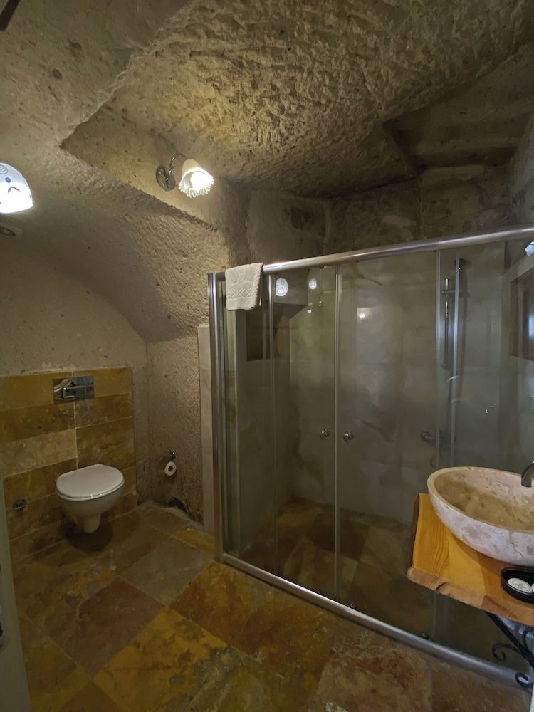 Young Cave Hotel Deluxe Studio Suite 12