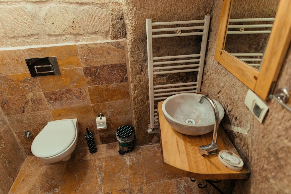 Young Cave Hotel Economy Twin Room, 1 Bedroom, City View, Courtyard Area 10