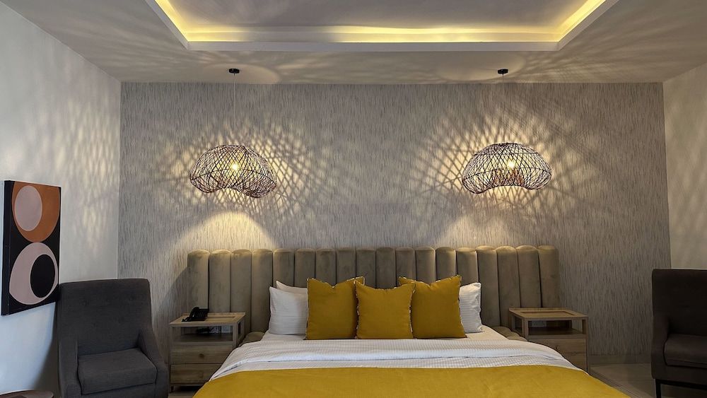 Mayhill Hotel Luxury Studio Suite, Accessible 2