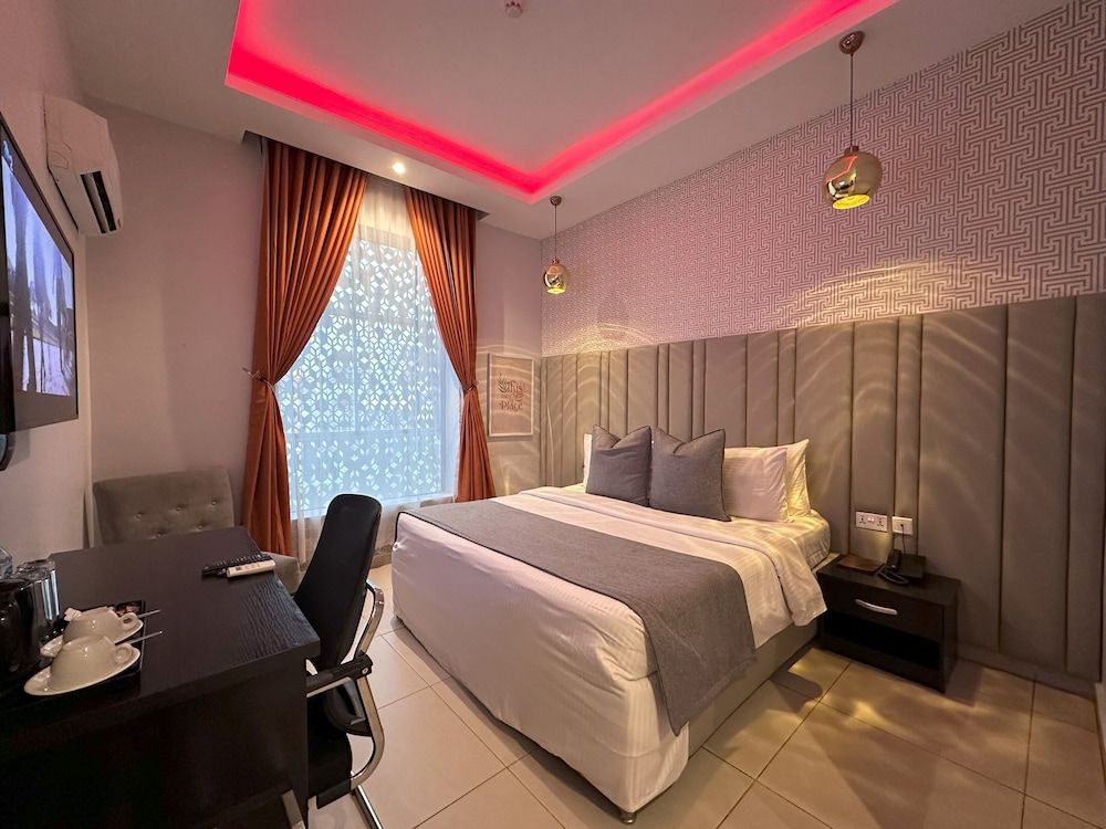 Mayhill Hotel Classic Studio, Accessible 2