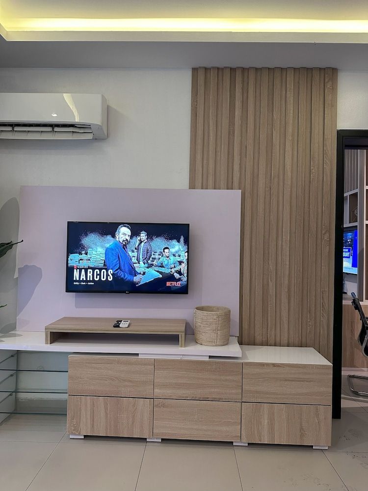 Mayhill Hotel Deluxe Room, Accessible, City View 3