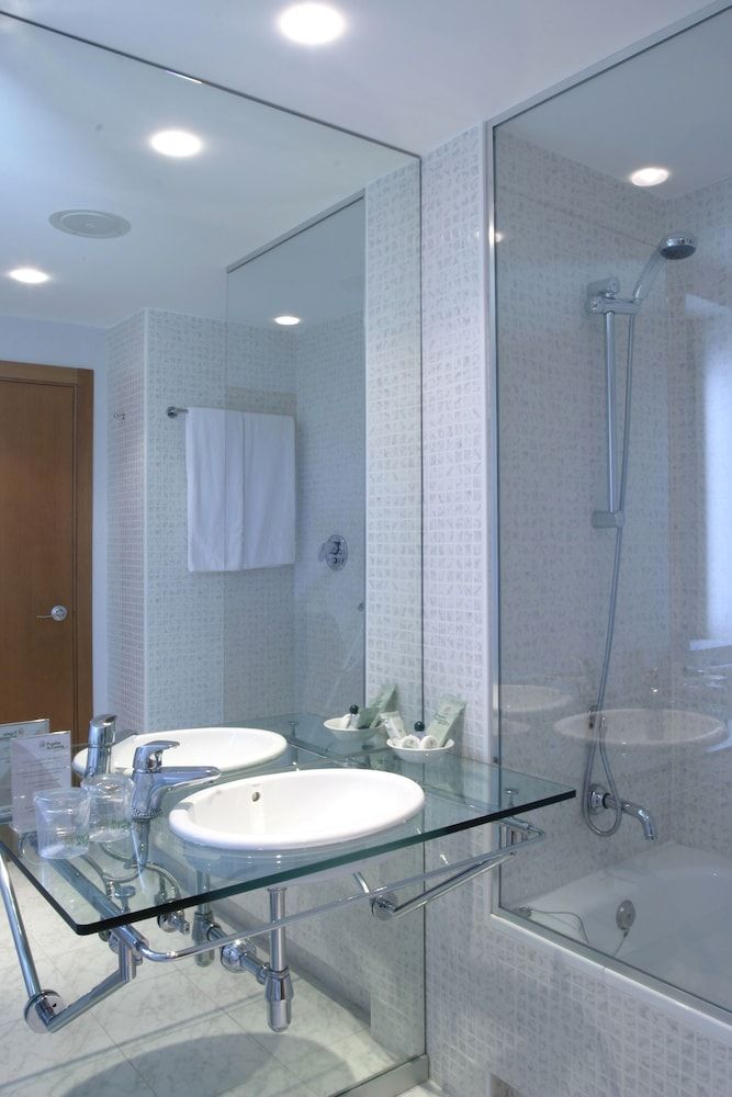 Posadas de España Cartagena Double Room with extra bed (3 adults) 3