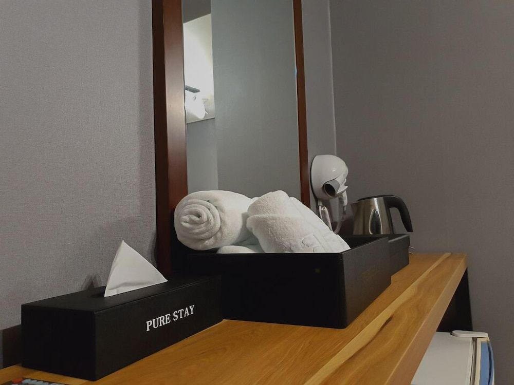 Pure Stay Deluxe Double Room 7