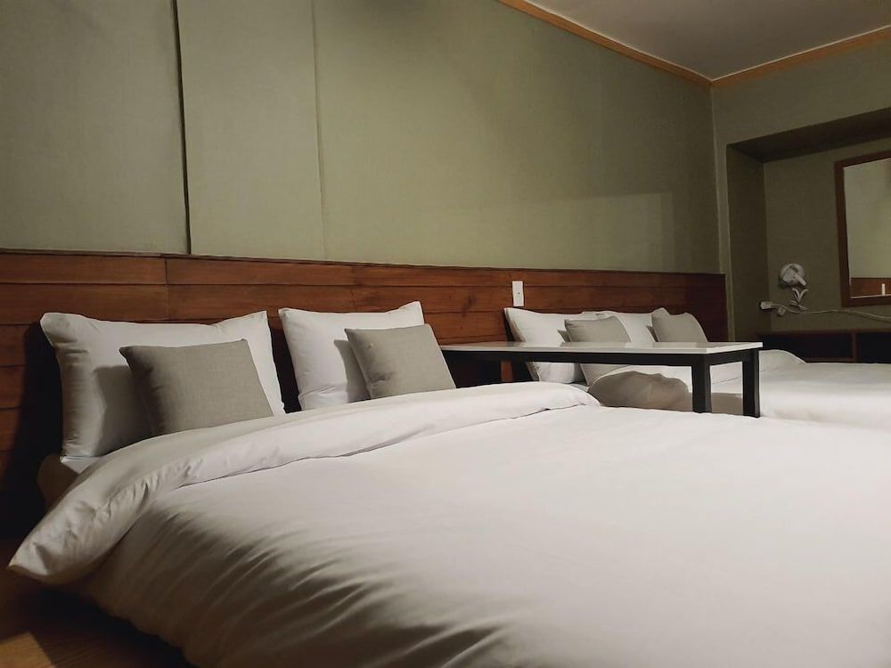 undefined Pure Stay 4