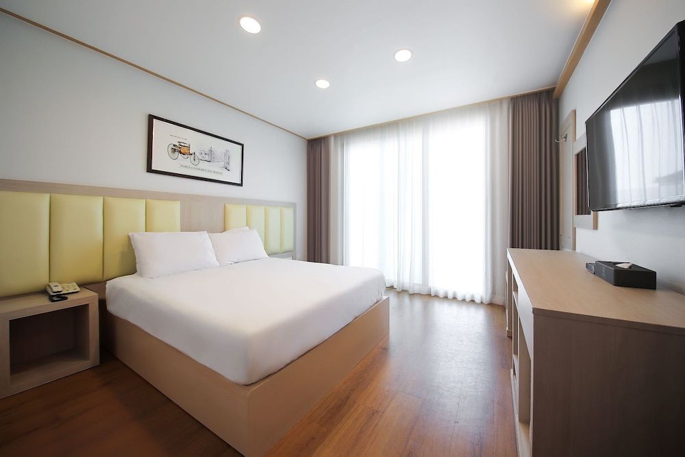 Shin Shin Hotel Jeju City Double or Twin Room (Room type assigned upon check-in) 13