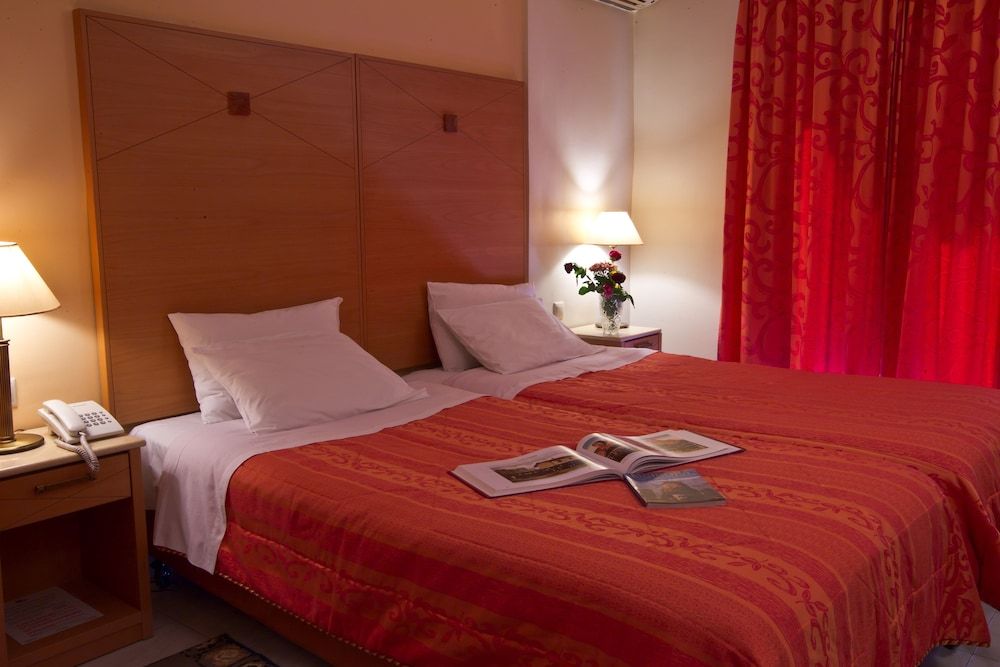 Hotel Kaikis Standard Twin Room, Multiple Beds, Non Smoking, Mountain View 3