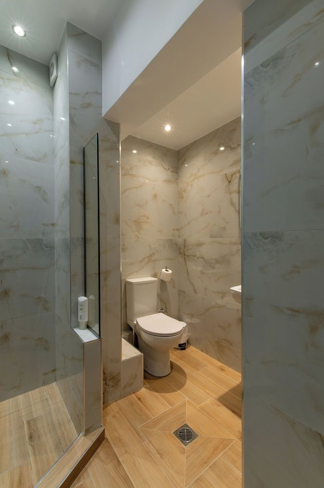 Hotel Kaikis Classic Double Room, 1 King Bed, Non Smoking, Mountain View 8