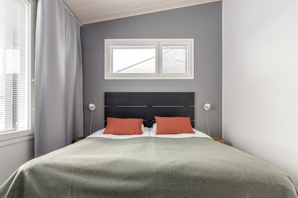 Duplex, 2 Bedrooms, Sauna, Annex Building