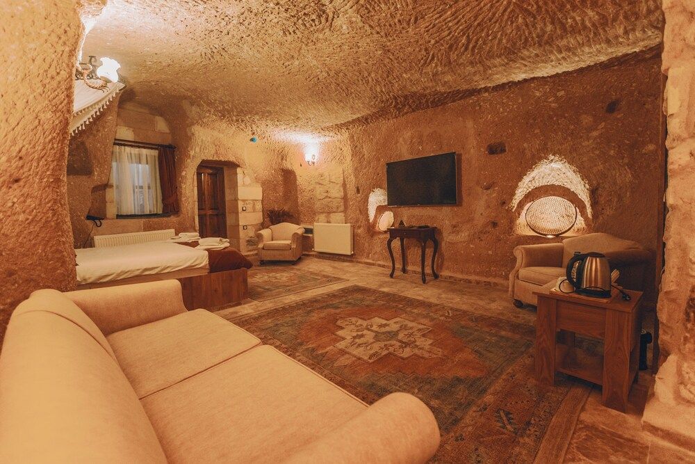undefined Zula Cave House 9