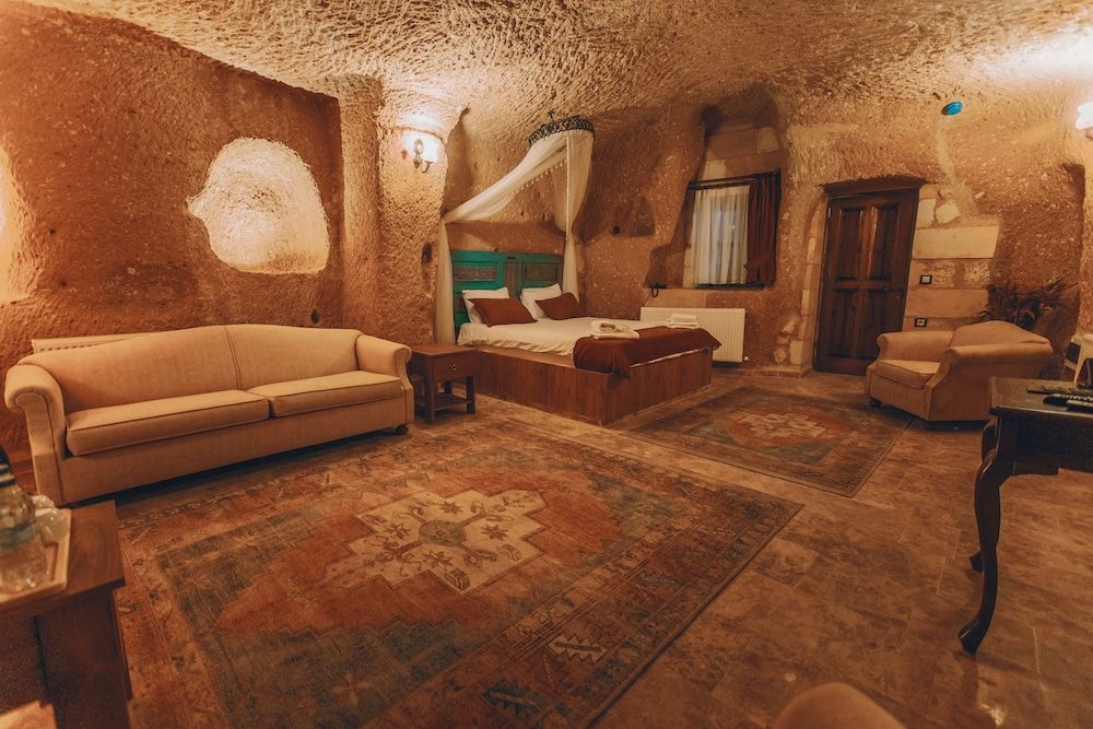 undefined Zula Cave House 10